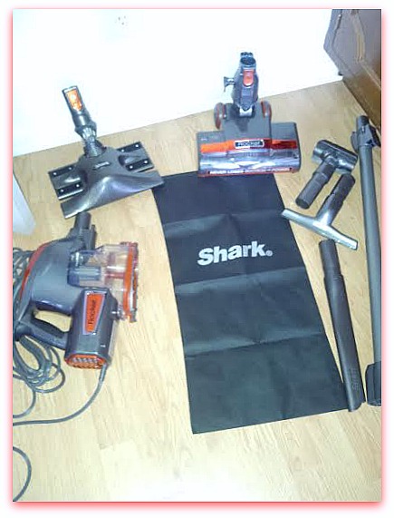 Looking for a Faster,Lighter Vacuum?Try The Shark Rocket